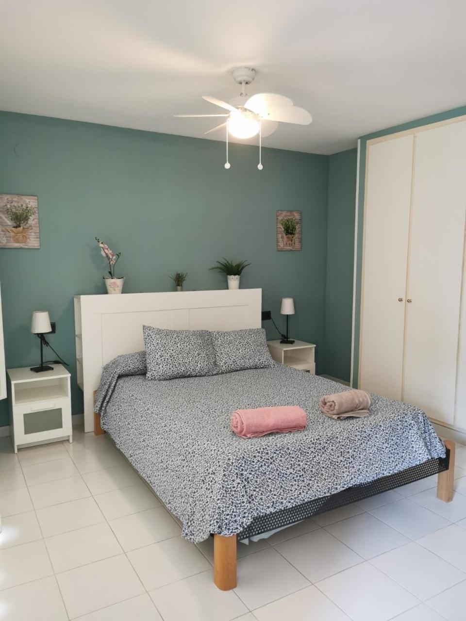 Apartamento Cumbre Loix, Con Parking Privado Y Wifi Gratis Benidorm Kültér fotó