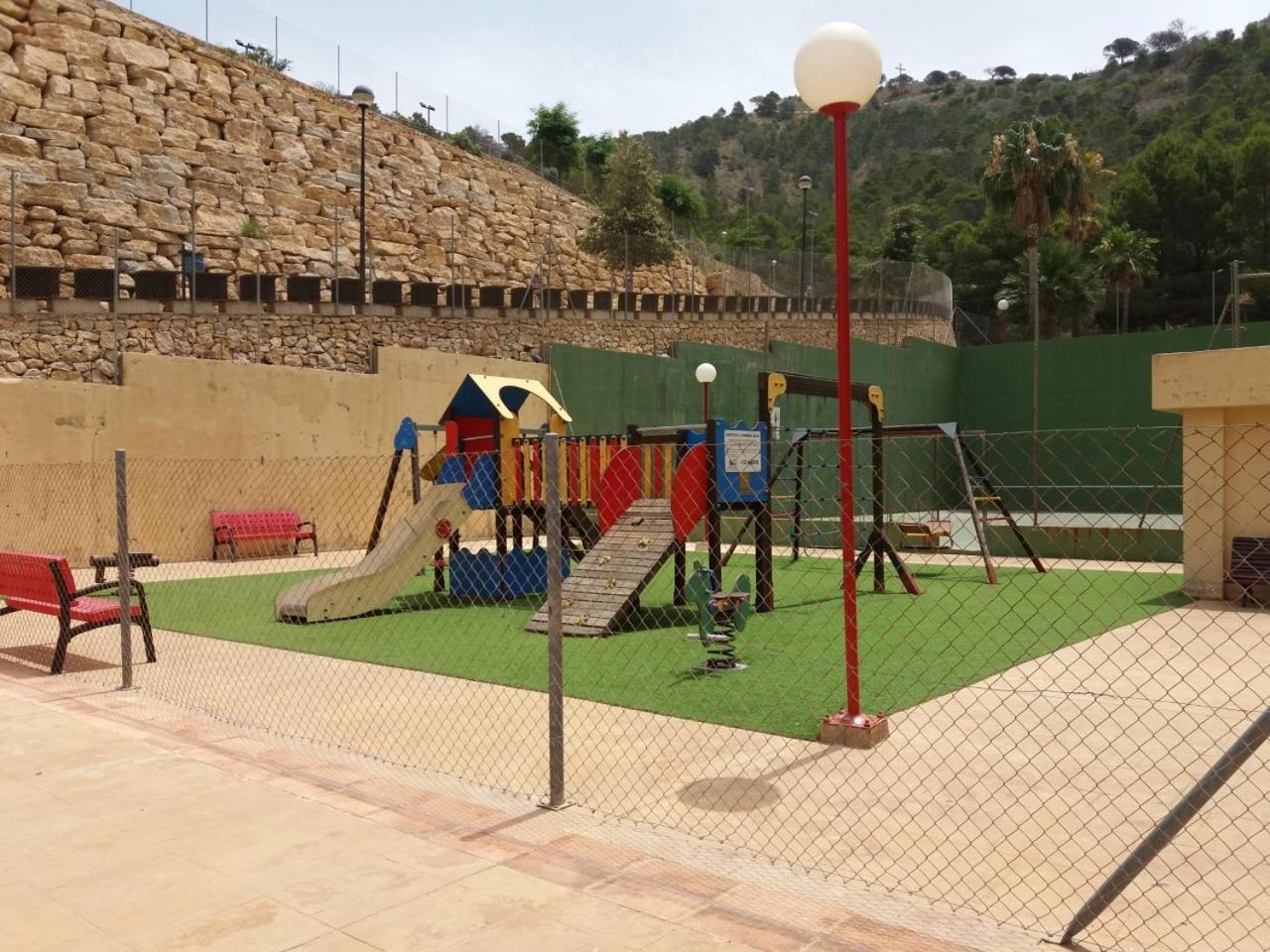 Apartamento Cumbre Loix, Con Parking Privado Y Wifi Gratis Benidorm Kültér fotó